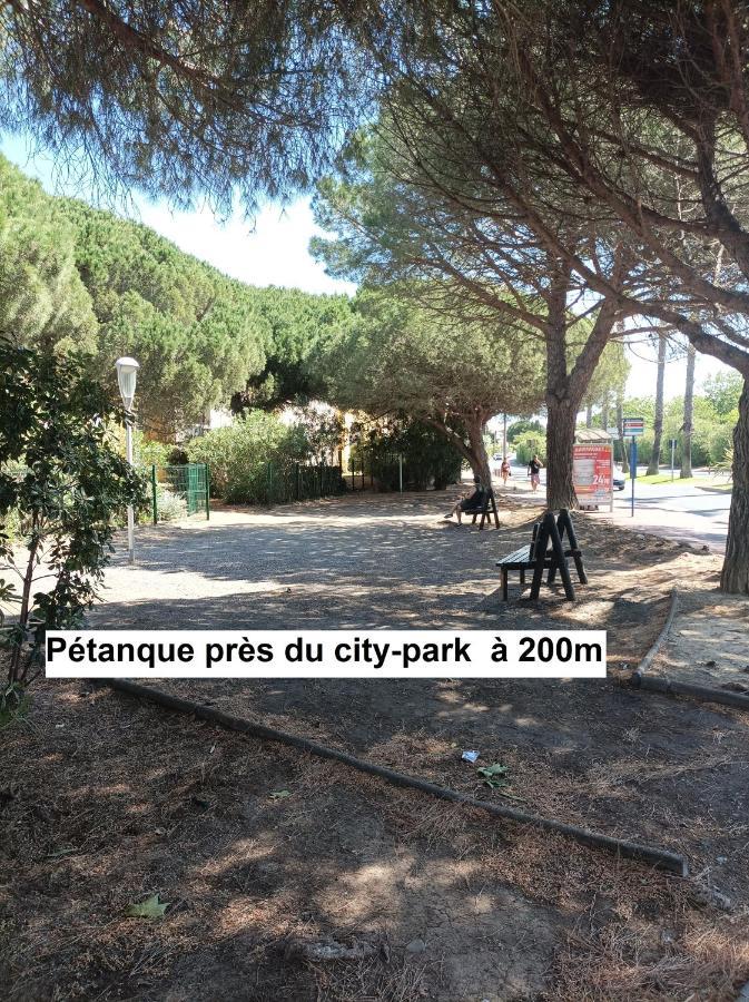 אגדה Lara 1 - Grand T2 Loggia Sans Vis-A-Vis Parking - Pres Centre-Port, Ile Des Loisirs, Plage Richelieu מראה חיצוני תמונה
