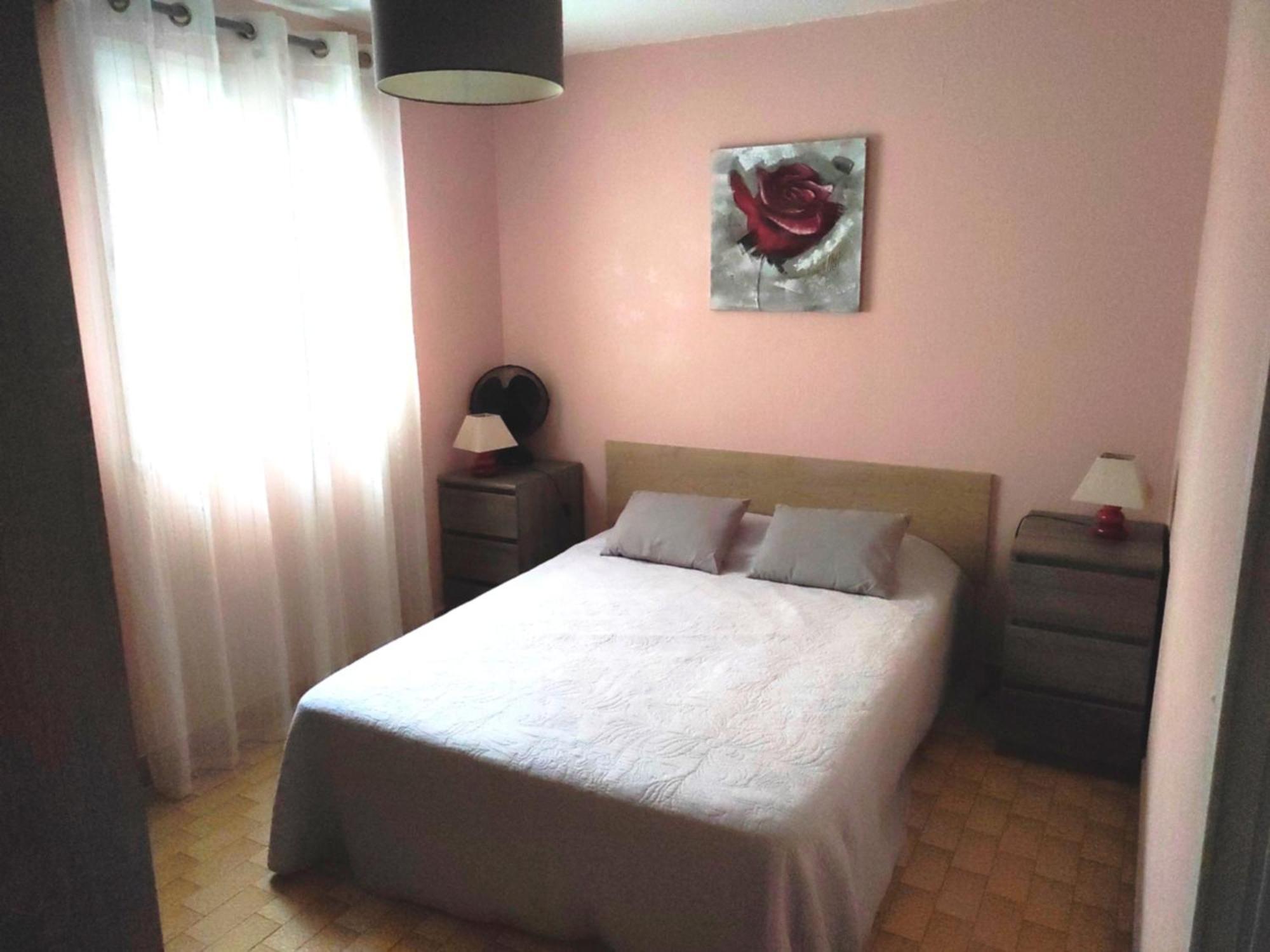 אגדה Lara 1 - Grand T2 Loggia Sans Vis-A-Vis Parking - Pres Centre-Port, Ile Des Loisirs, Plage Richelieu מראה חיצוני תמונה